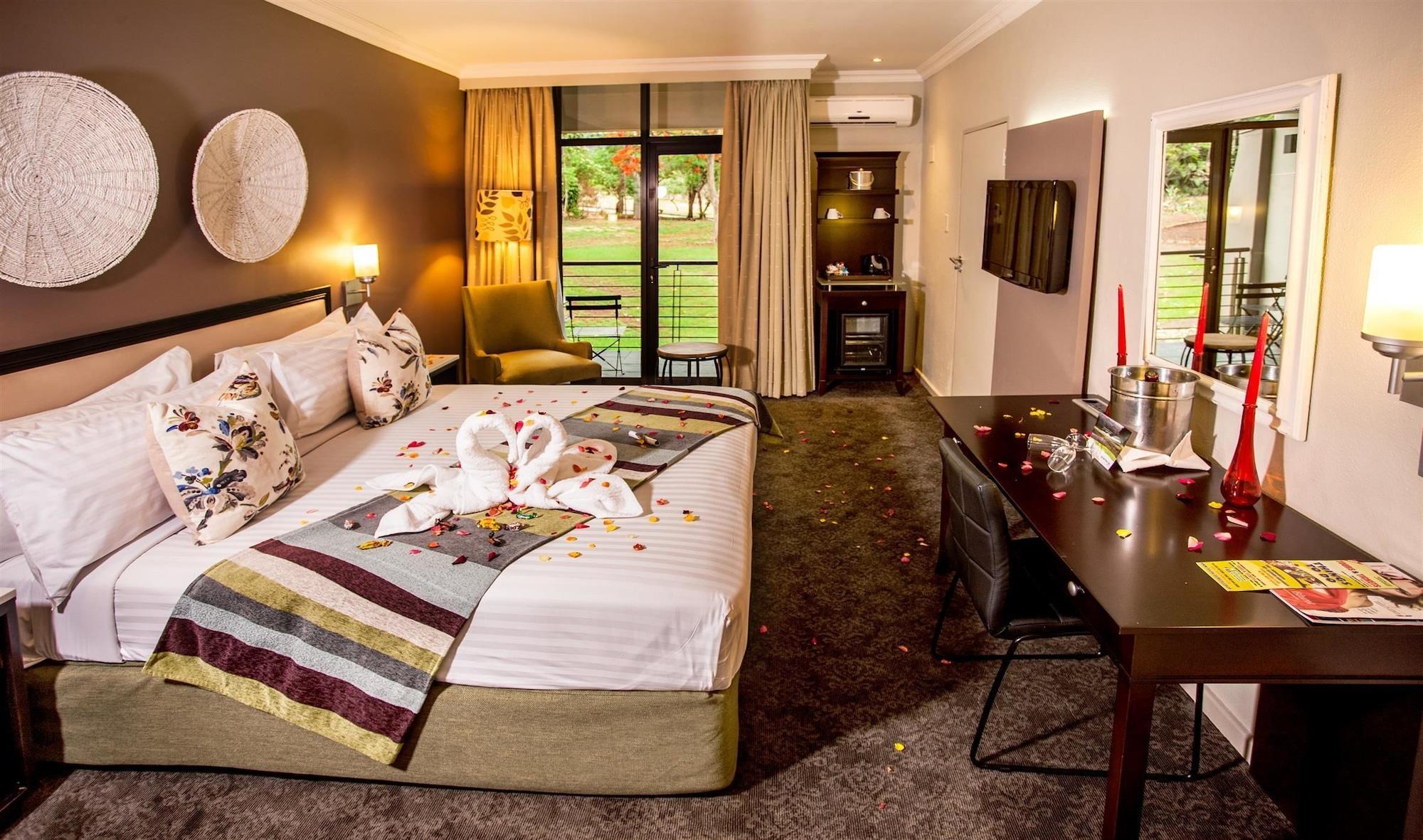 Sabi River Sun Resort Hazyview Bagian luar foto