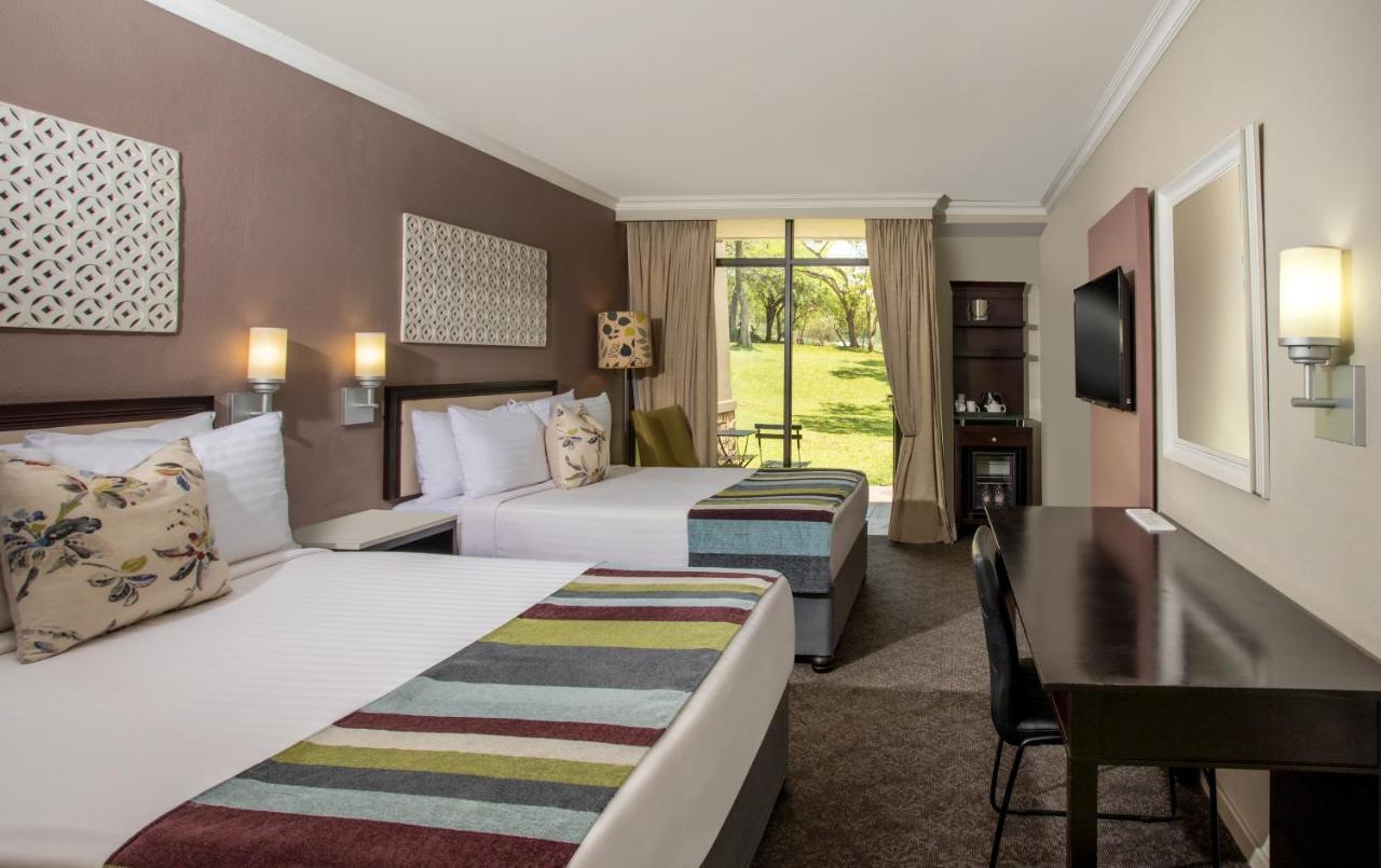 Sabi River Sun Resort Hazyview Bagian luar foto